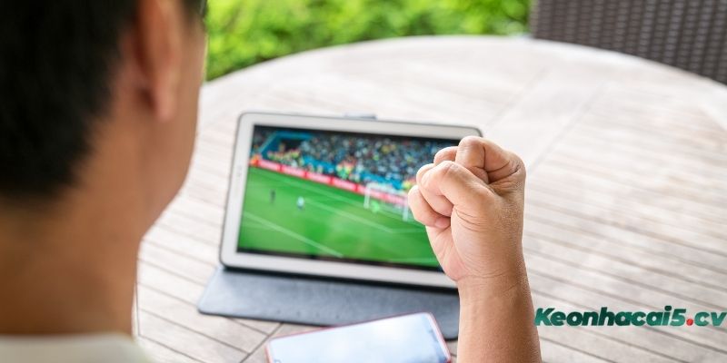 Trang kenh dinh huong tro thanh trang phan tich keo cuoc hang dau DNA KQBD.club